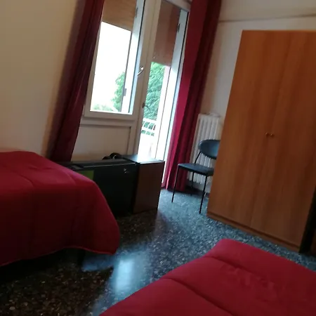 Venice Guest house 2*