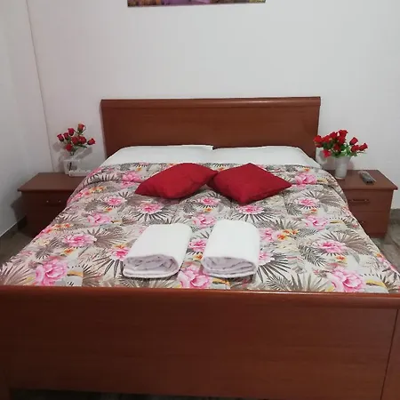 Holiday Guesthouse Pensjonat