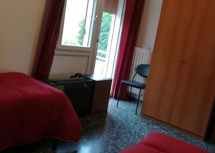 Holiday Guesthouse Vendégház 2*