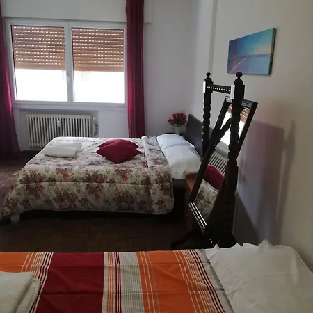 Holiday Guesthouse 2* Μαργκέρα