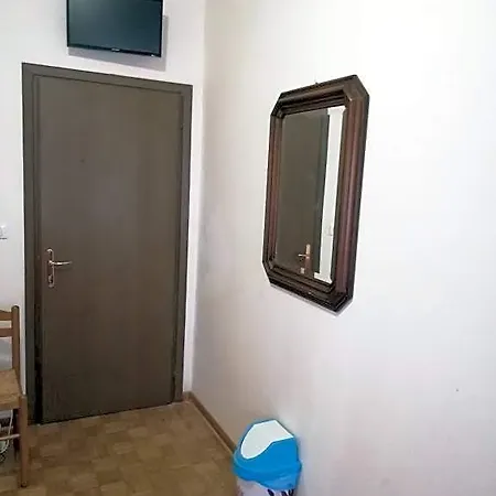 Holiday Guesthouse