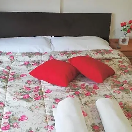 Πανσιόν Holiday Guesthouse Μαργκέρα