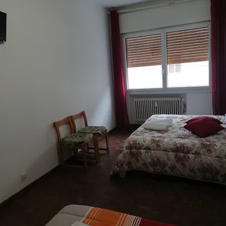 威尼斯假日酒店 2*